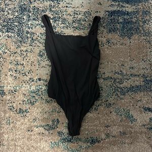 Skims Squareneck Bodysuit